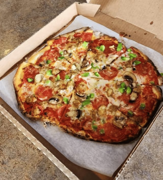 O Large Rocky Mountain Pizza.