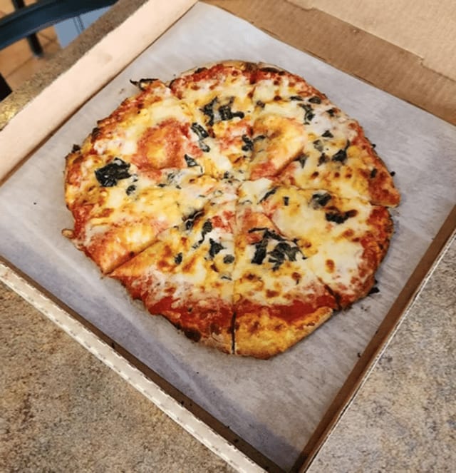 O Medium Four Cheese Pizza.